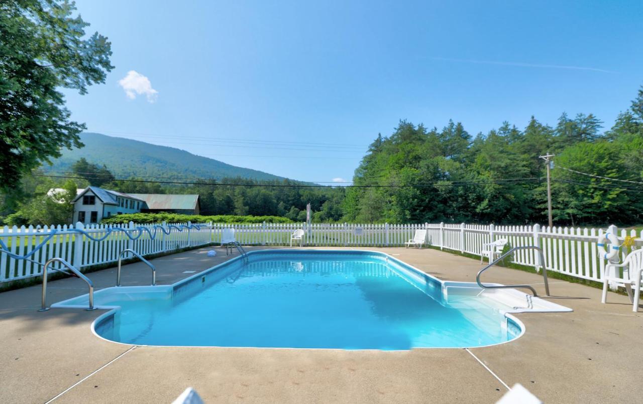 The Villager Motel Bartlett Εξωτερικό φωτογραφία